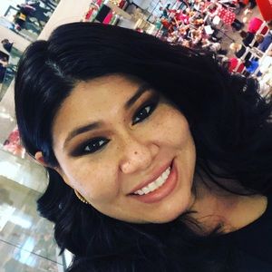 Meet your Posher, Mariana